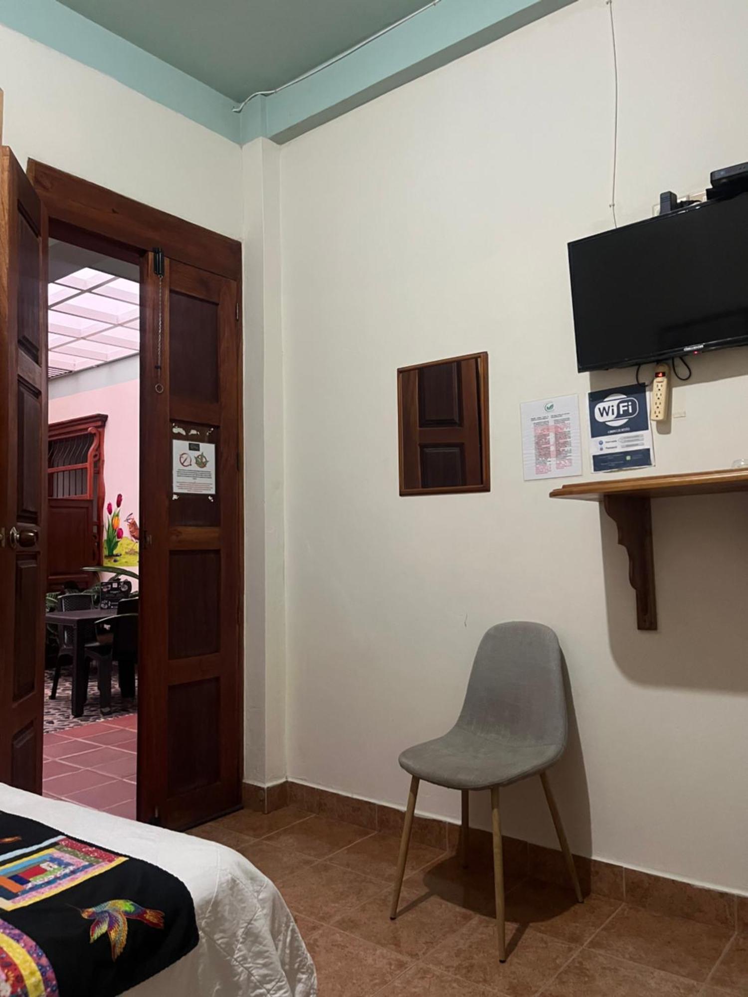 Candileja Hostel Хардін Екстер'єр фото