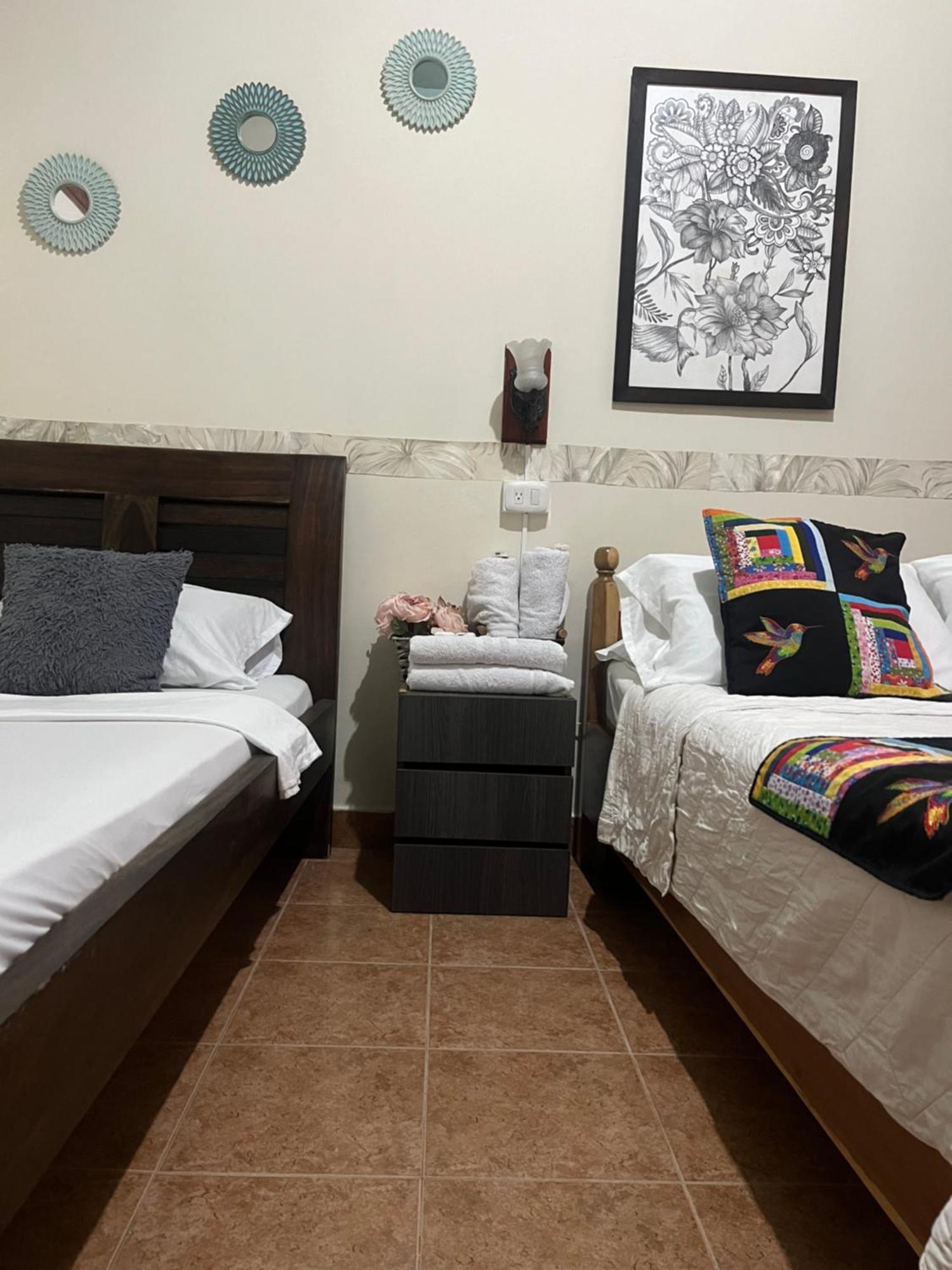 Candileja Hostel Хардін Екстер'єр фото